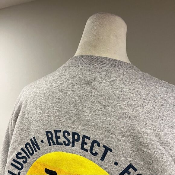 Inclusion crewneck long sleeve sweatshirt - Picture 7 of 13